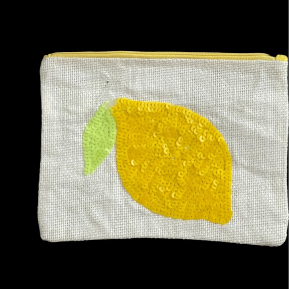 Two’s Company Jute Lemon 🍋 sequence Makeup Accessory bag NWOT - Picture 4 of 6